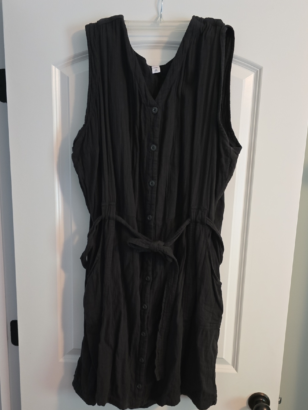 Old Navy Black Sleeveless Button-Front Dress Size 4X